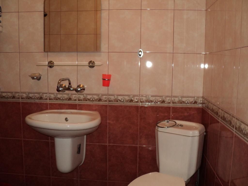 Meni Apartments And Guest Rooms Szozopol Kültér fotó